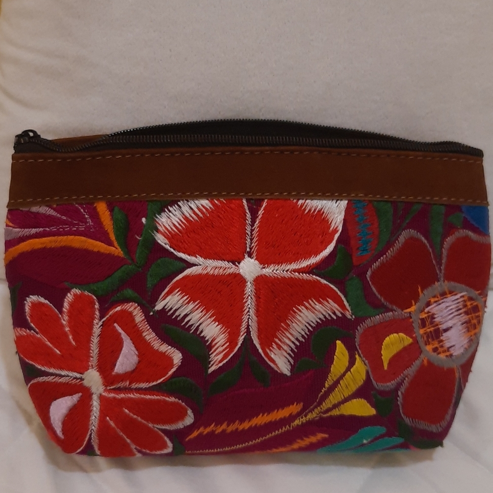 Makeup bag - Picture 2 of 2